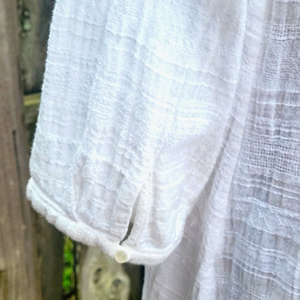 Liz Lange 100% Cotton Gauze Maternity Top